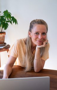 Gabrielle Adrian sexologue clinicienne et thérapeute de couple